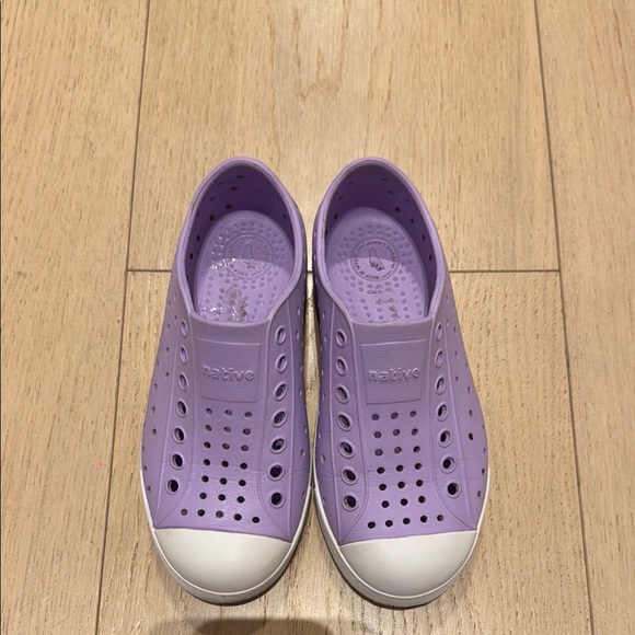 Native Kids Shoes in Purple - Picture 3 of 5